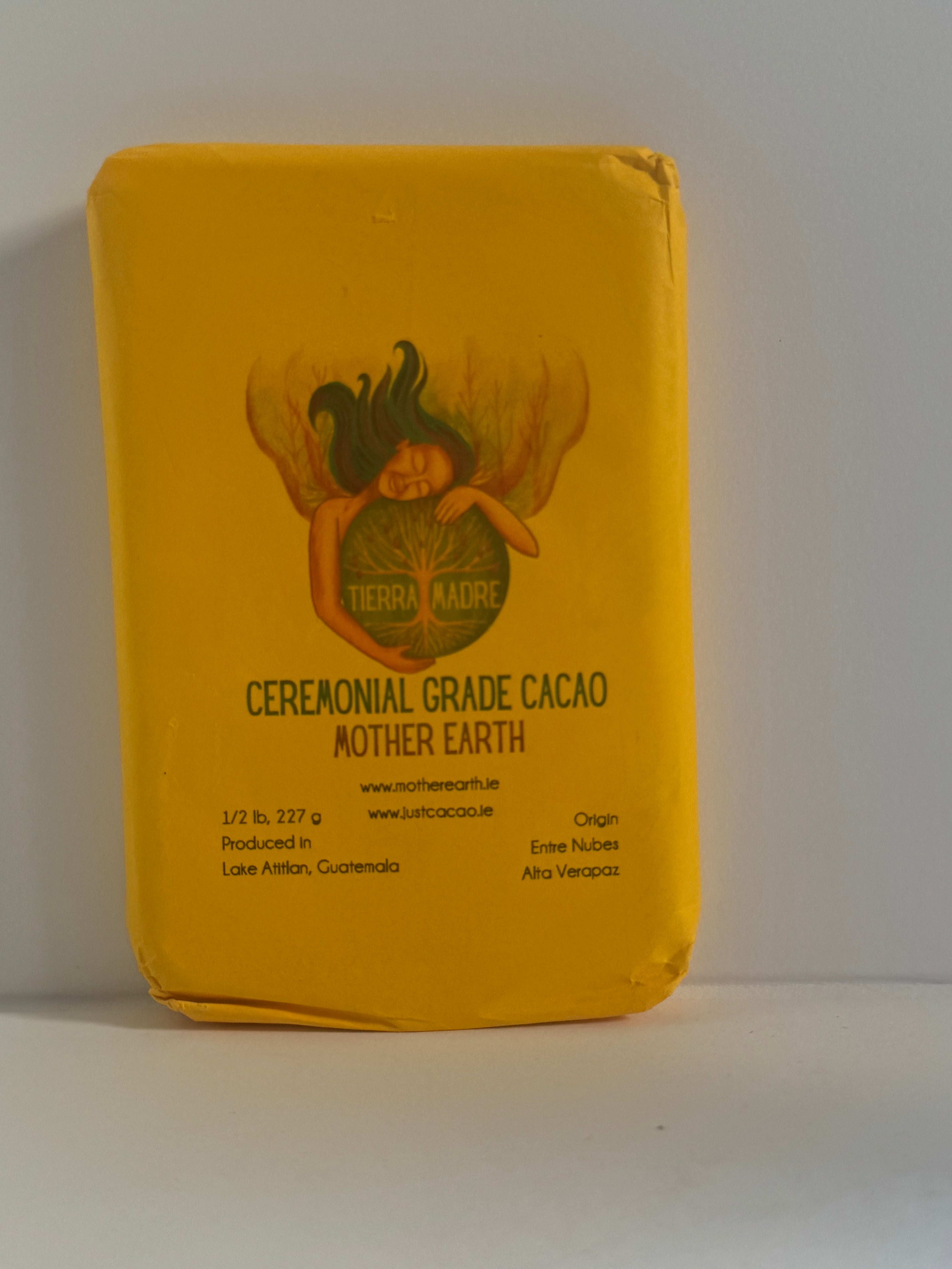 100% Ceremonial Cacao (454g) or(227g): Supports Womens Collective. Entre Nubes (Alta Verapaz)