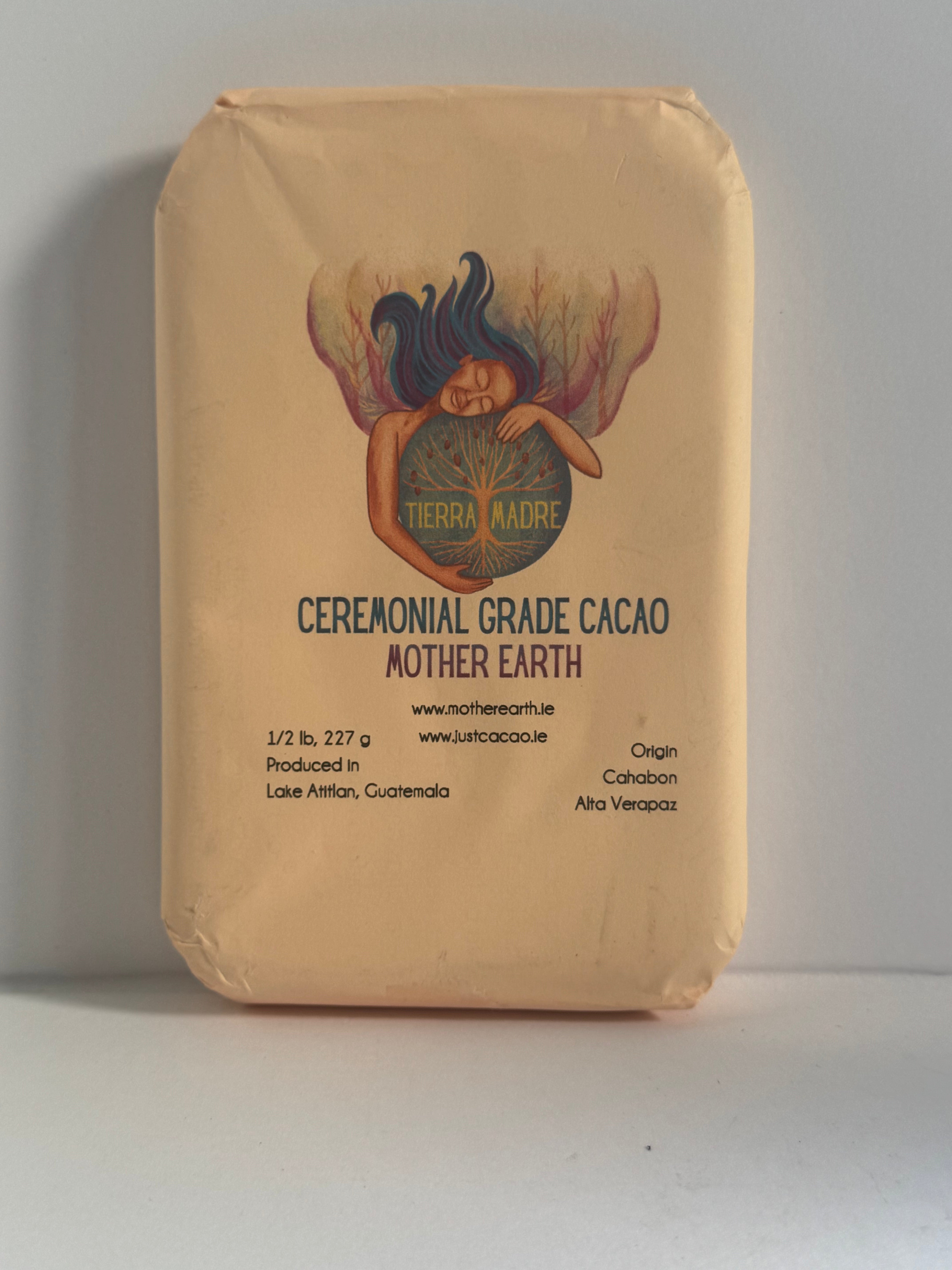 100% Ceremonial Cacao - Mother Earth - Finest Guatemalan Blend. Solid Cacao Bar (227g or 454g). Supports Womens Collective. (Cahabon origin) - Salmon Pink Colour.